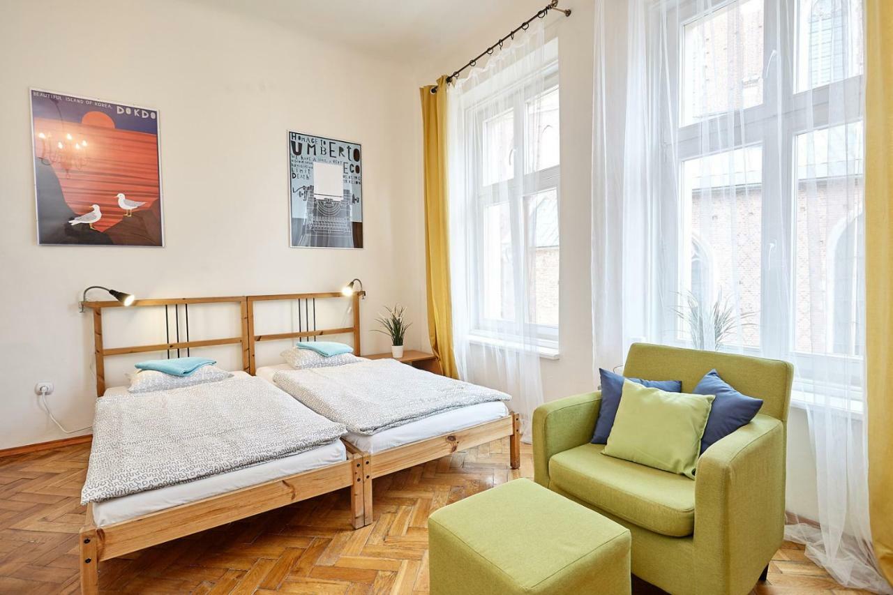 Plac Mariacki 8 Apartment Красков Екстериор снимка